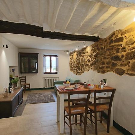 Casa Costa Delle Caserme Монталчино Екстериор снимка
